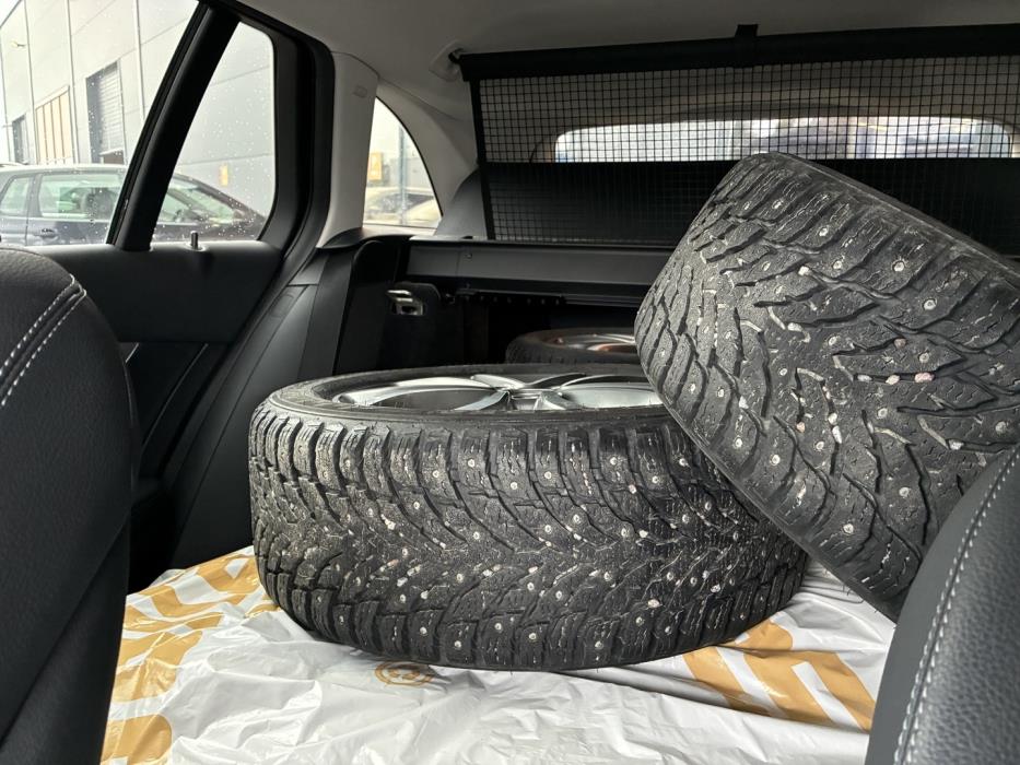 MERCEDES-BENZ C 2019