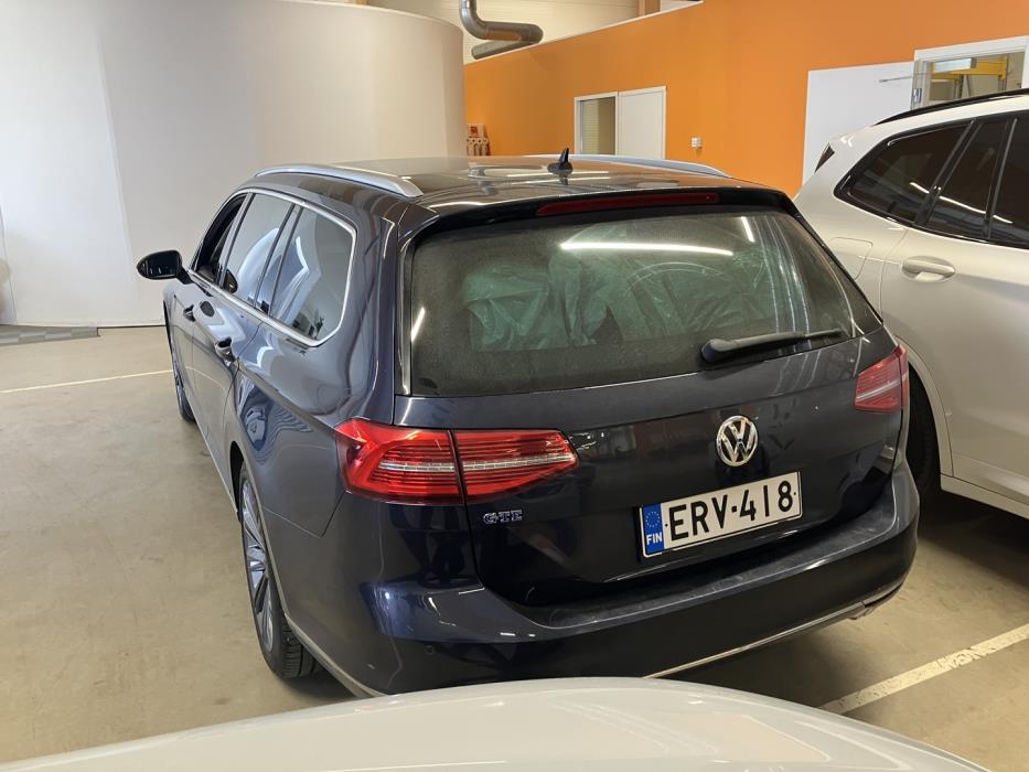 VOLKSWAGEN Passat 2017