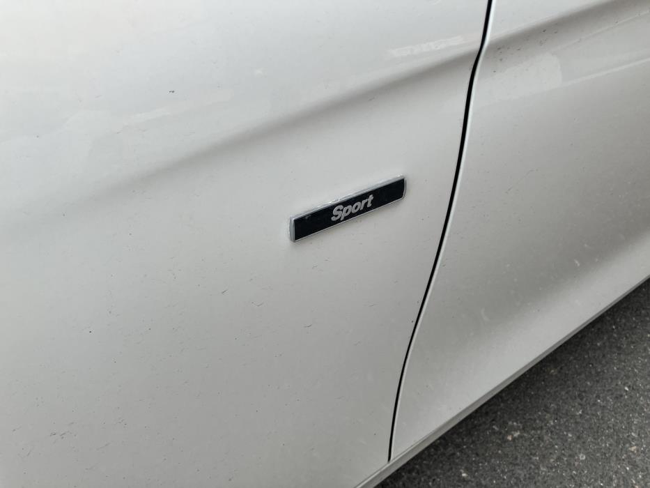 BMW 330 2013