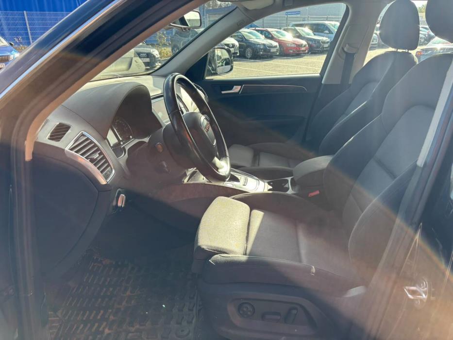 AUDI Q5 2011