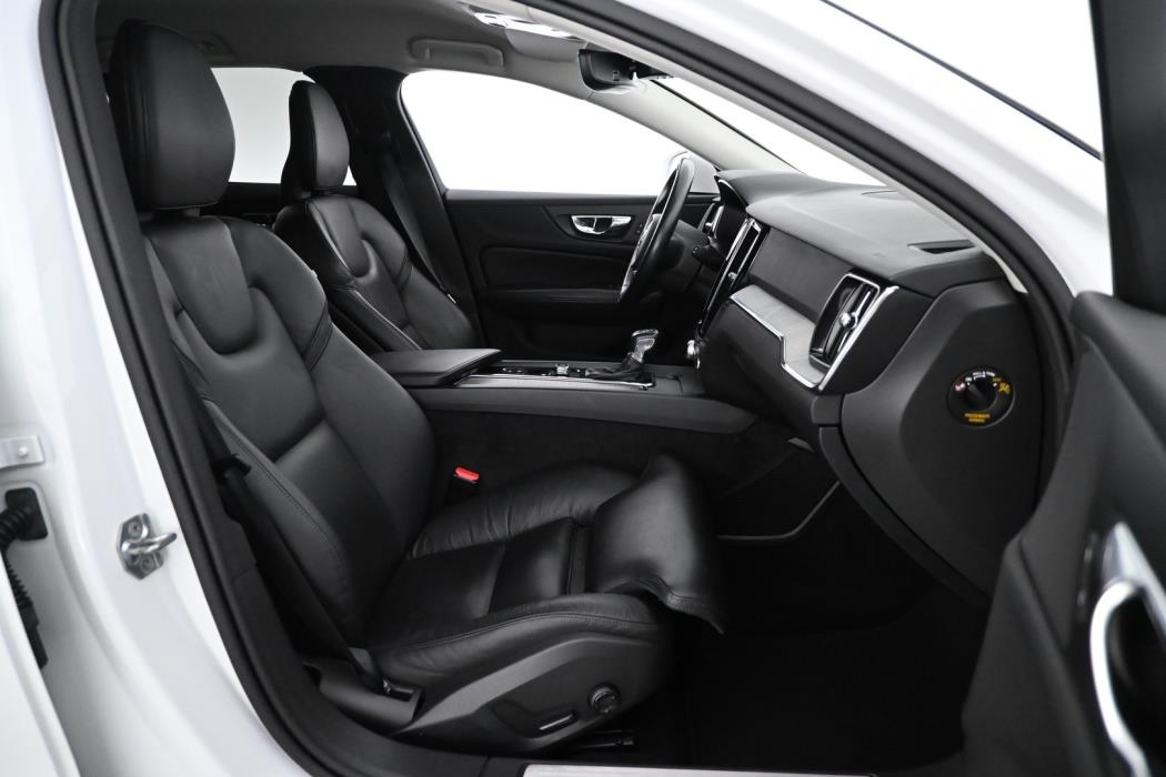 VOLVO V60 Cross Country 2021