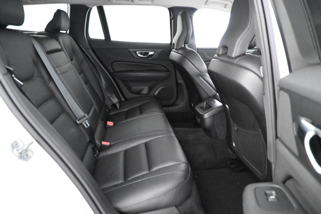 VOLVO V60 Cross Country 2021