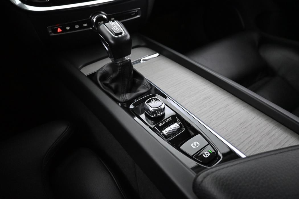 VOLVO V60 Cross Country 2021