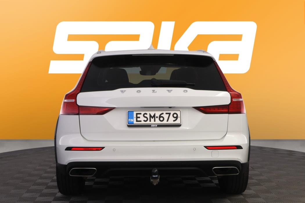 VOLVO V60 Cross Country 2021
