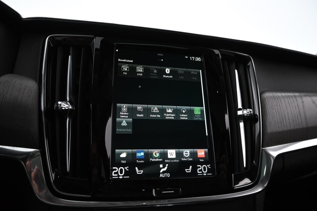 VOLVO V90 Cross Country 2021