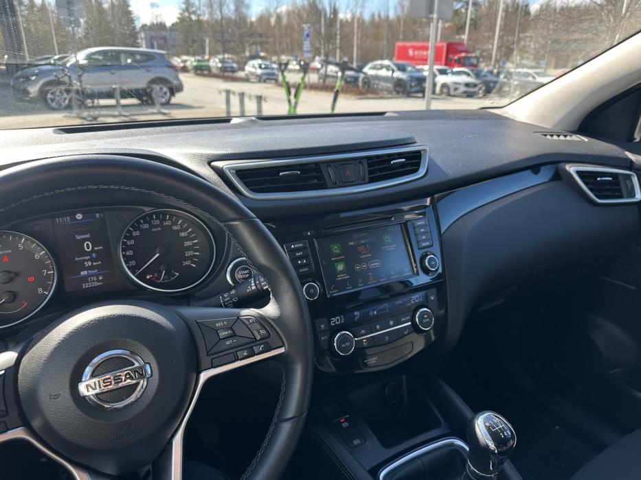 NISSAN Qashqai 2021