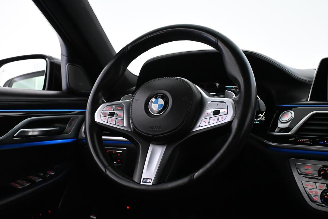 BMW 745 2019