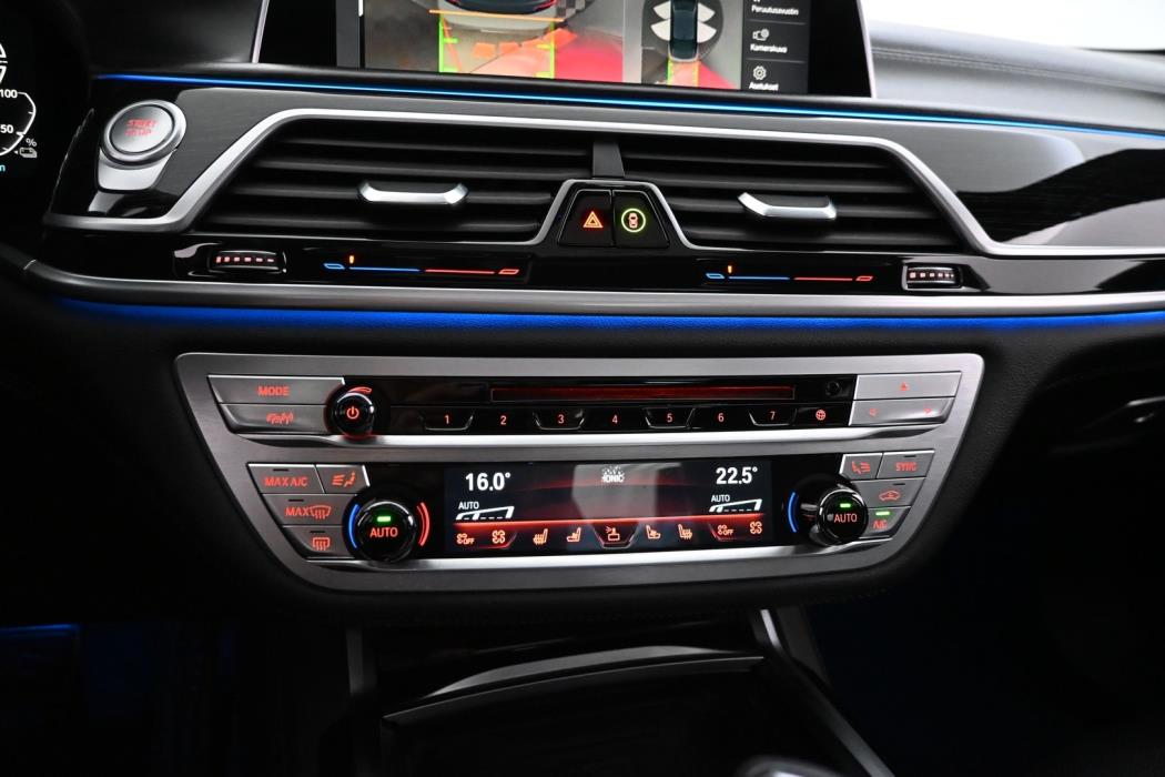 BMW 745 2019