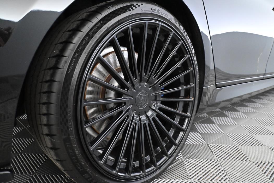 BMW 745 2019