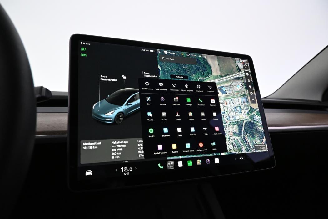 TESLA Model 3 2021
