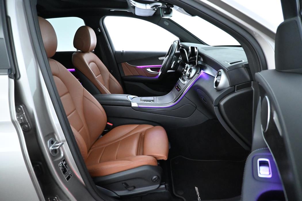 MERCEDES-BENZ GLC 2022