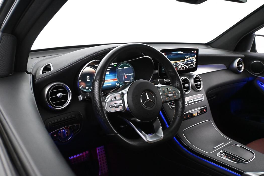 MERCEDES-BENZ GLC 2022