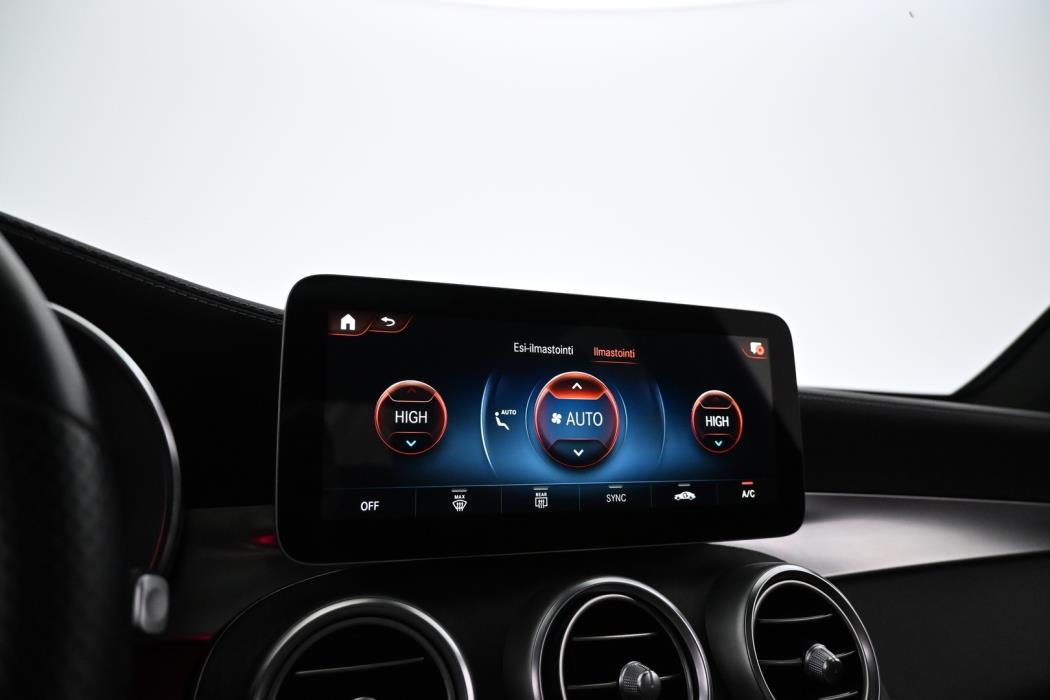 MERCEDES-BENZ GLC 2022