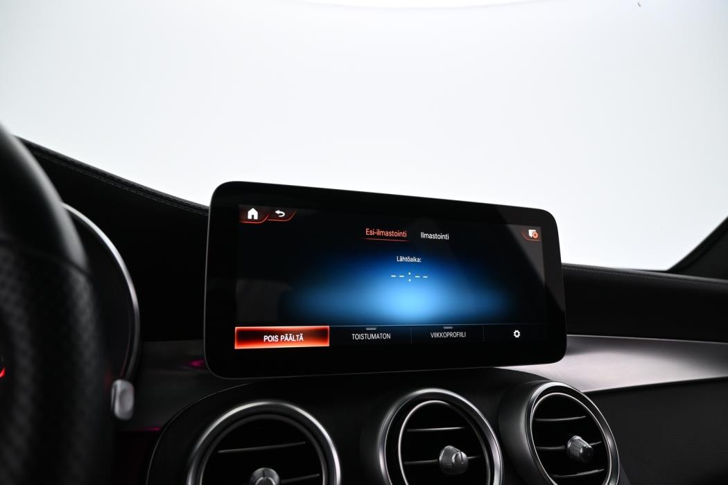 MERCEDES-BENZ GLC 2022