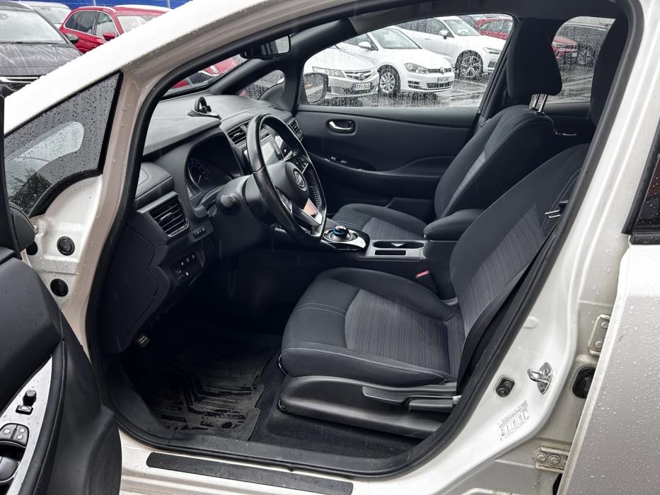 NISSAN Leaf 2022