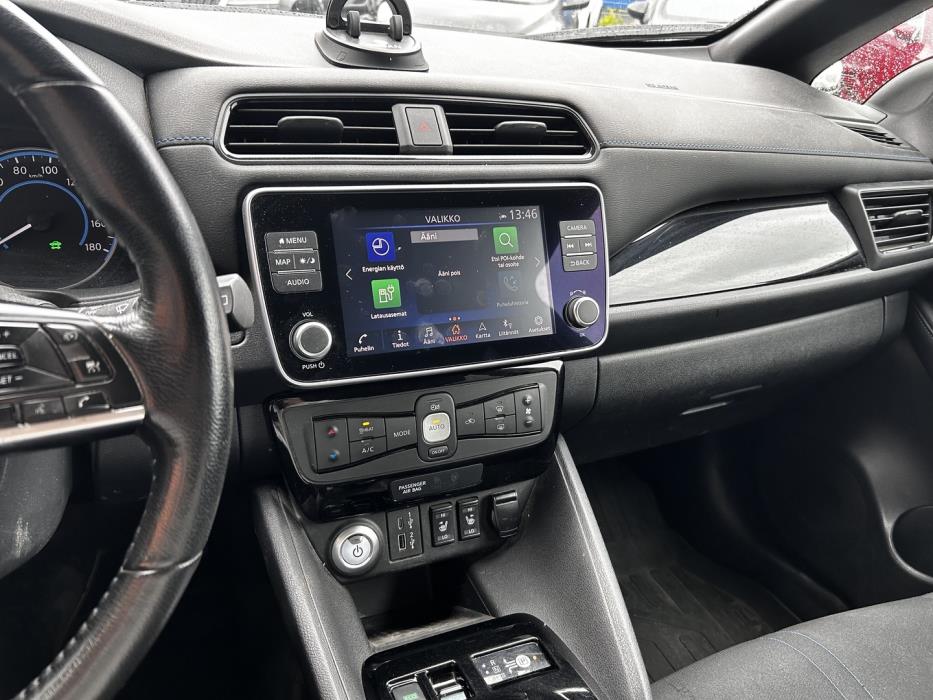 NISSAN Leaf 2022