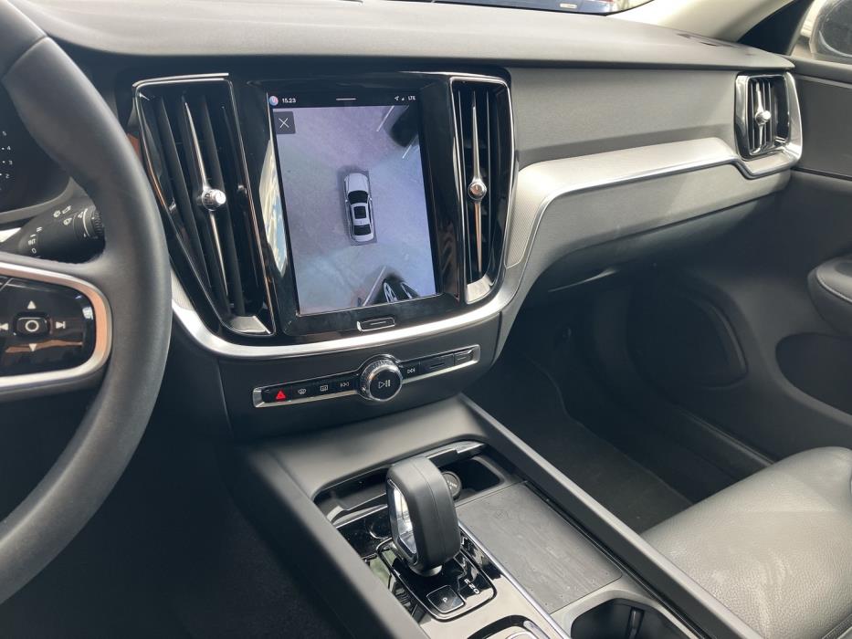 VOLVO S60 2023