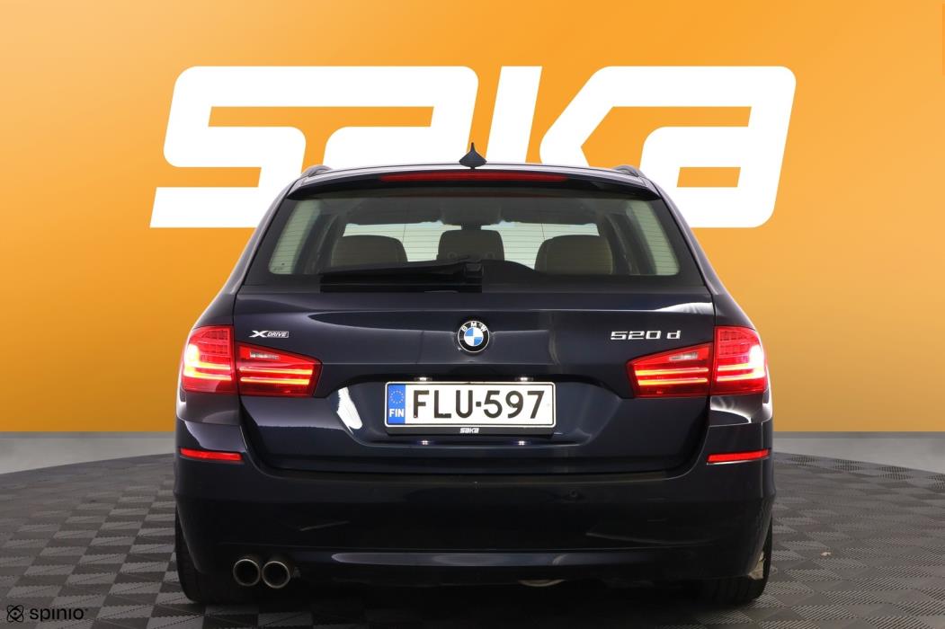 BMW 520 2015