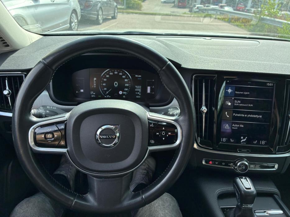VOLVO S90 2017