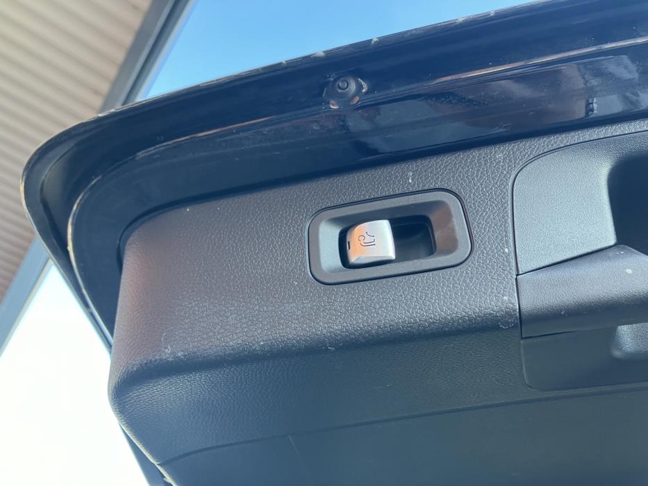 MERCEDES-BENZ GLC 2017