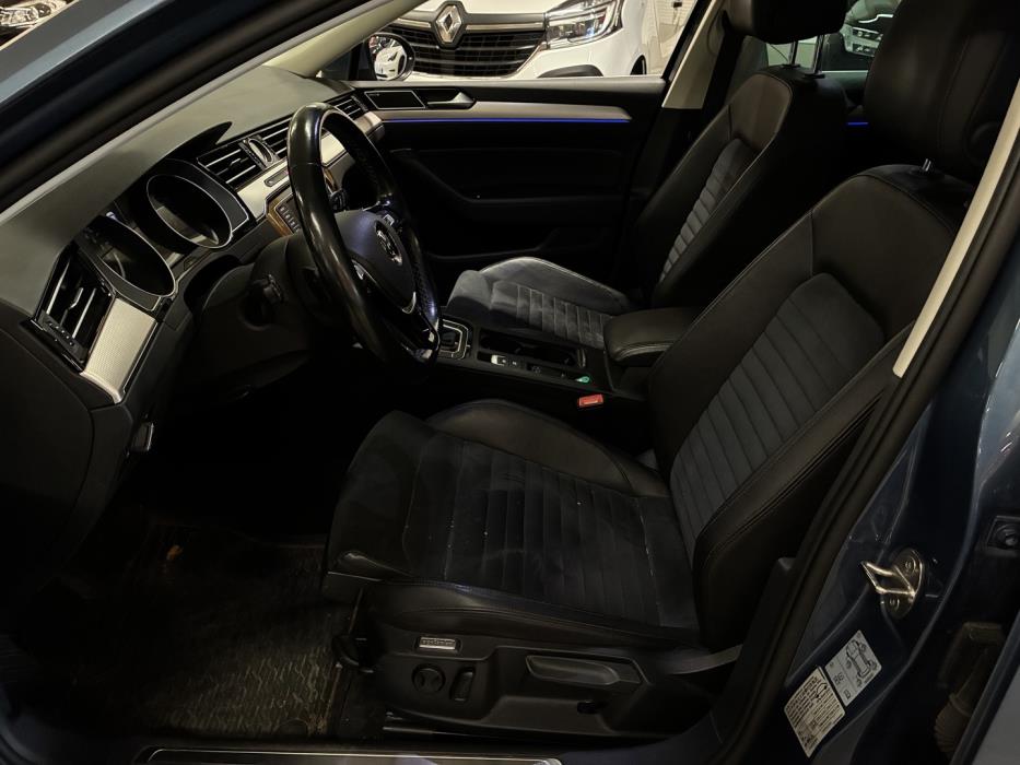VOLKSWAGEN Passat 2016