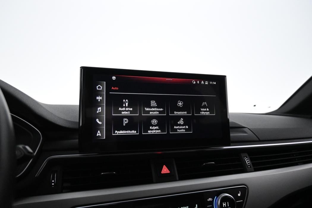 AUDI A4 2020