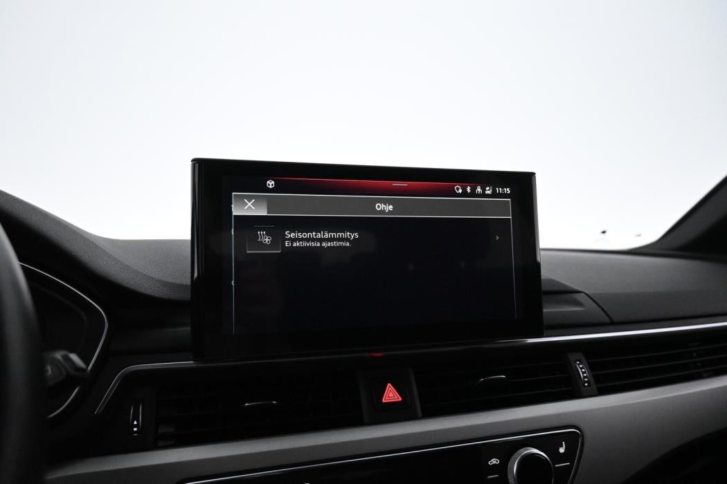 AUDI A4 2020