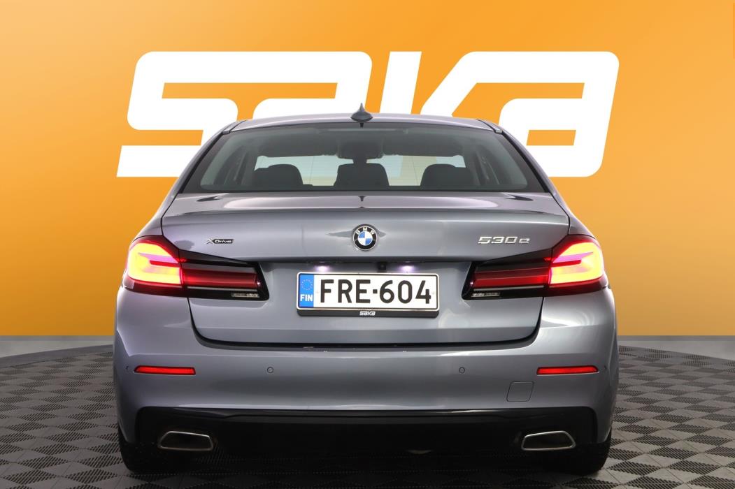 BMW 530 2021