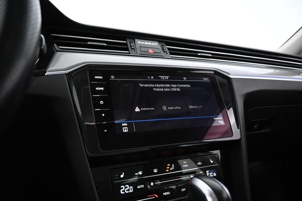 VOLKSWAGEN Passat 2021