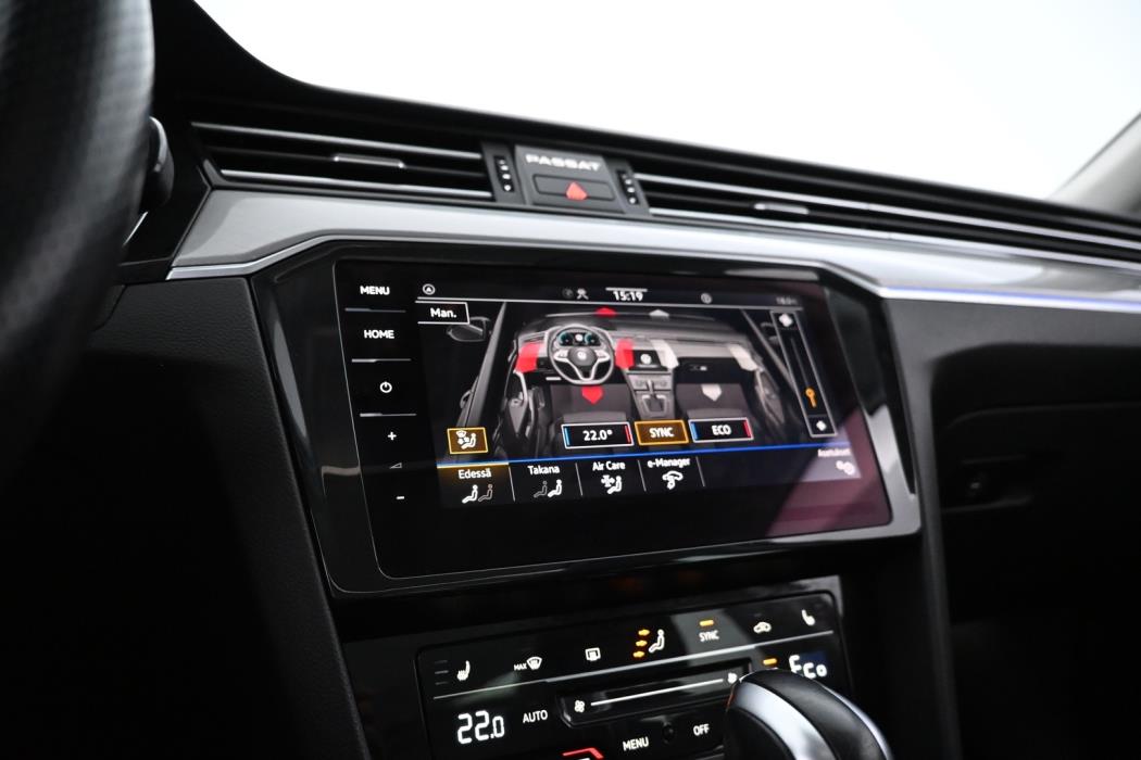 VOLKSWAGEN Passat 2021