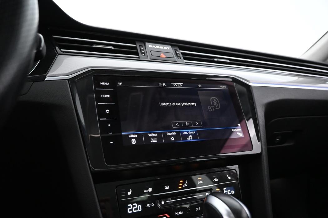 VOLKSWAGEN Passat 2021