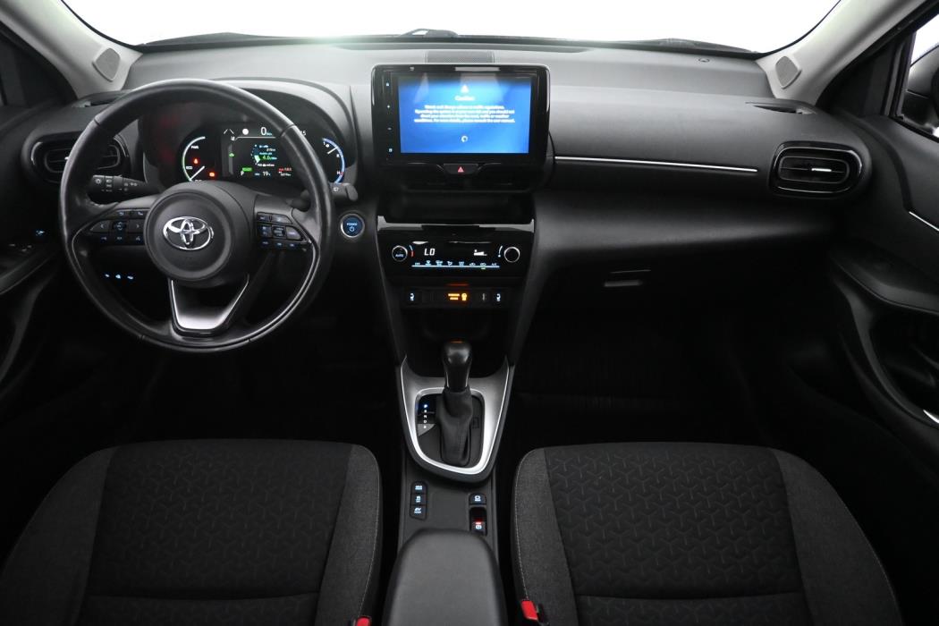 TOYOTA Yaris Cross 2023