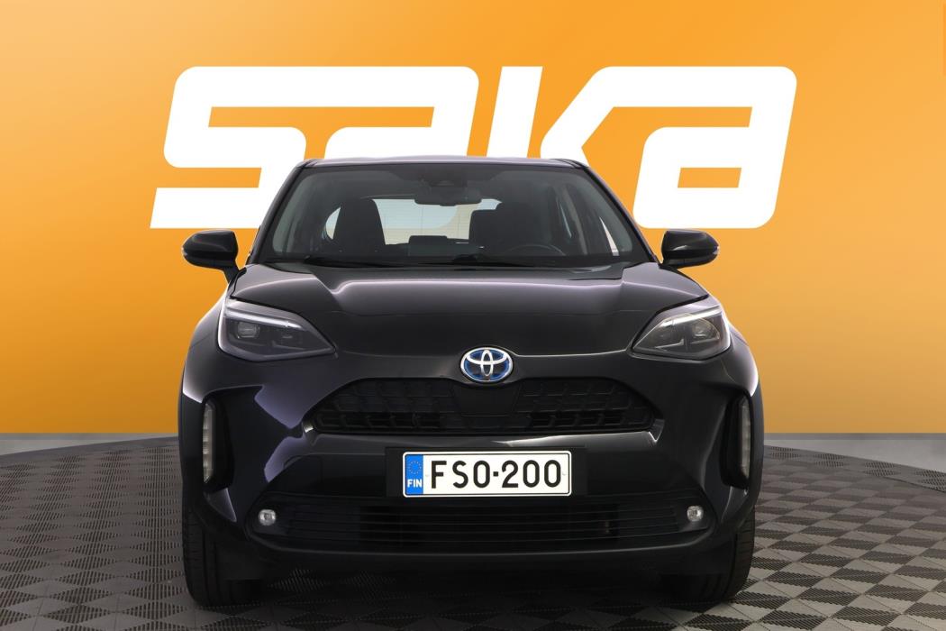 TOYOTA Yaris Cross 2023