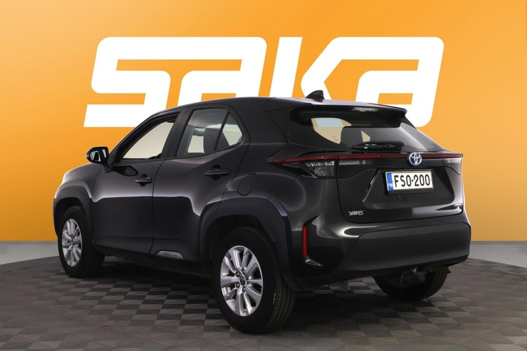 TOYOTA Yaris Cross 2023