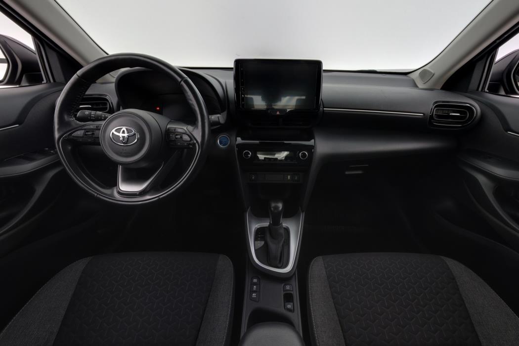 TOYOTA Yaris Cross 2023