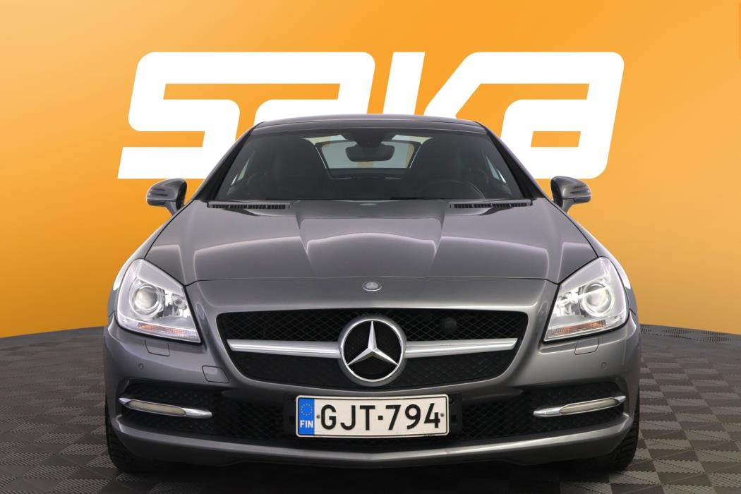 MERCEDES-BENZ SLK 2012