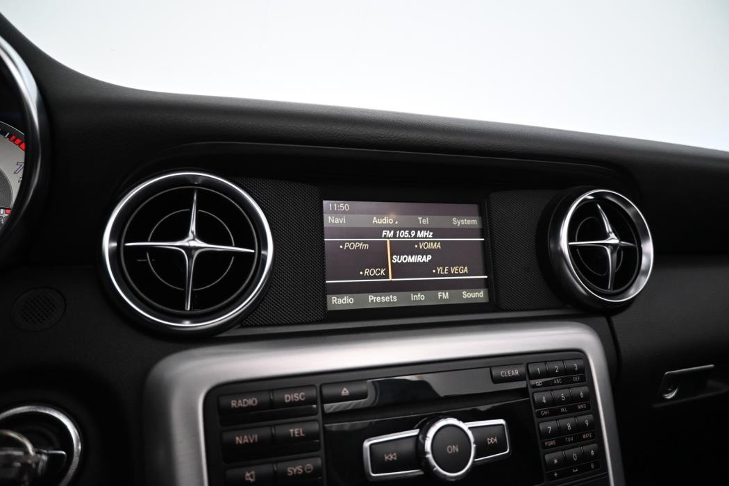 MERCEDES-BENZ SLK 2012