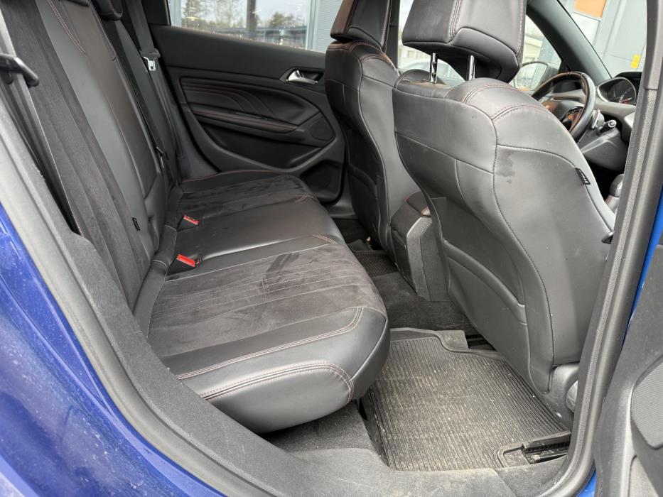 PEUGEOT 308 2015