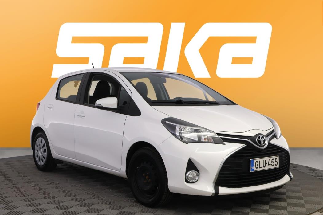 TOYOTA Yaris 2016