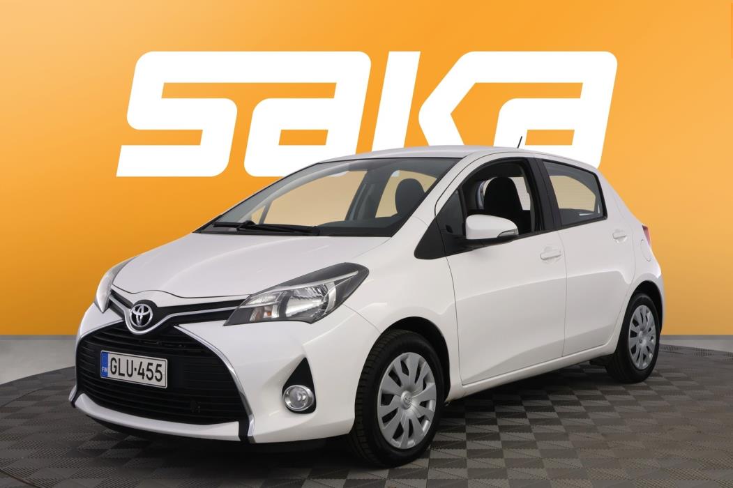 TOYOTA Yaris 2016