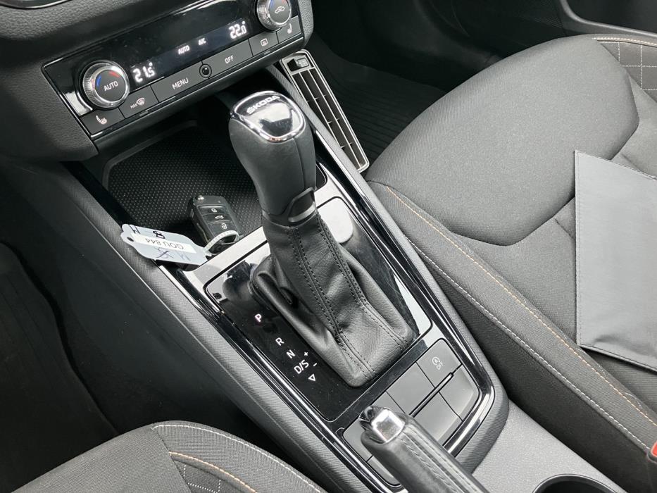 SKODA Kamiq 2021