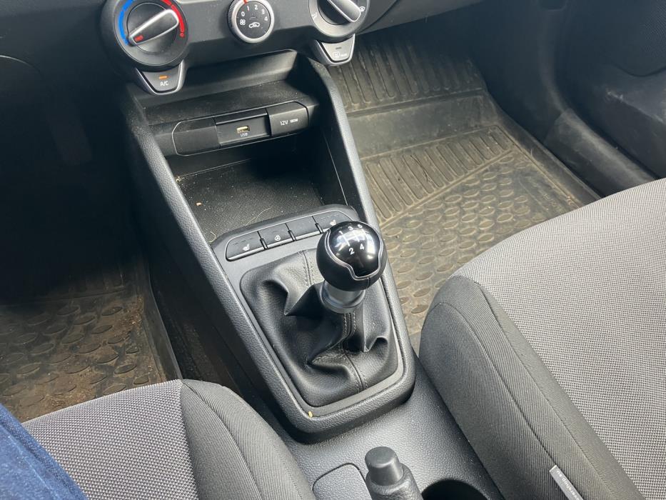KIA Rio 2023