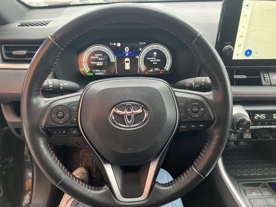 TOYOTA RAV4 Plug-in 2023