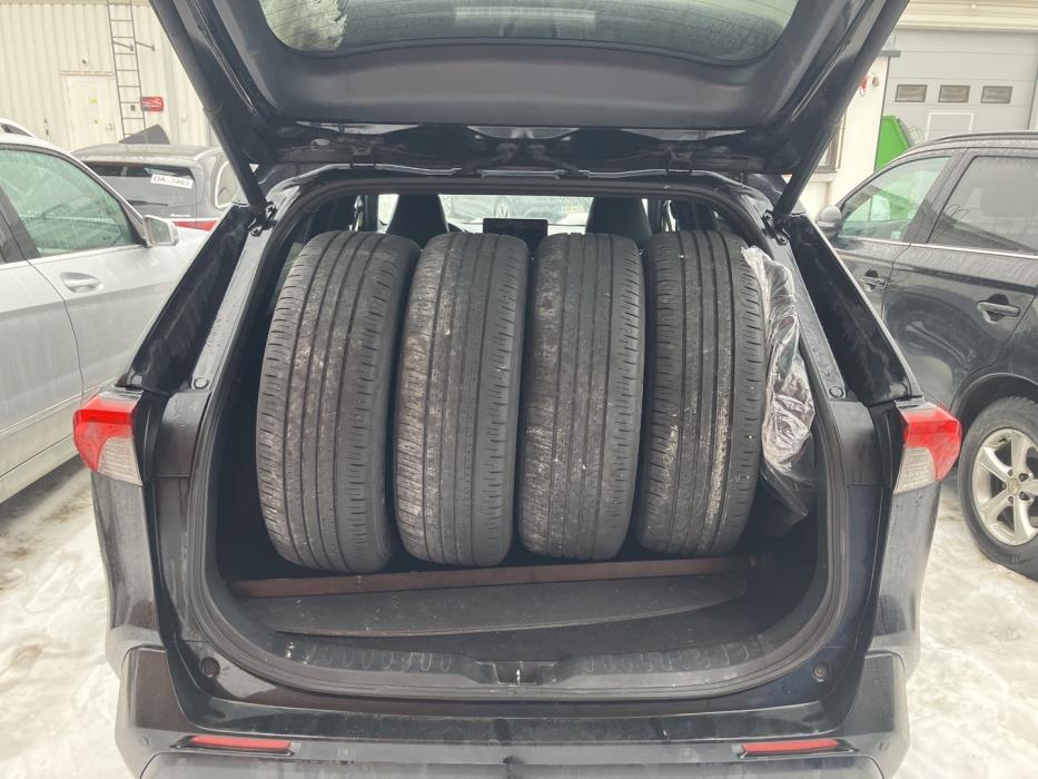 TOYOTA RAV4 Plug-in 2023