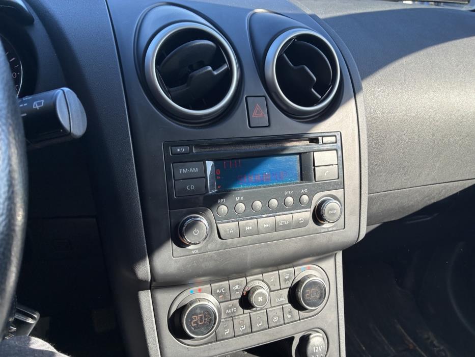 NISSAN Qashqai+2 2012