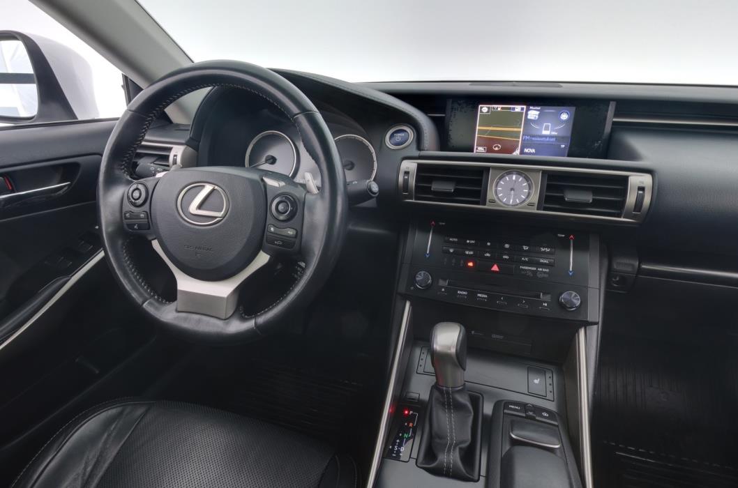 LEXUS IS 2014