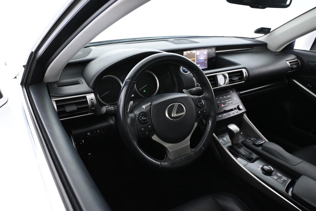 LEXUS IS 2014