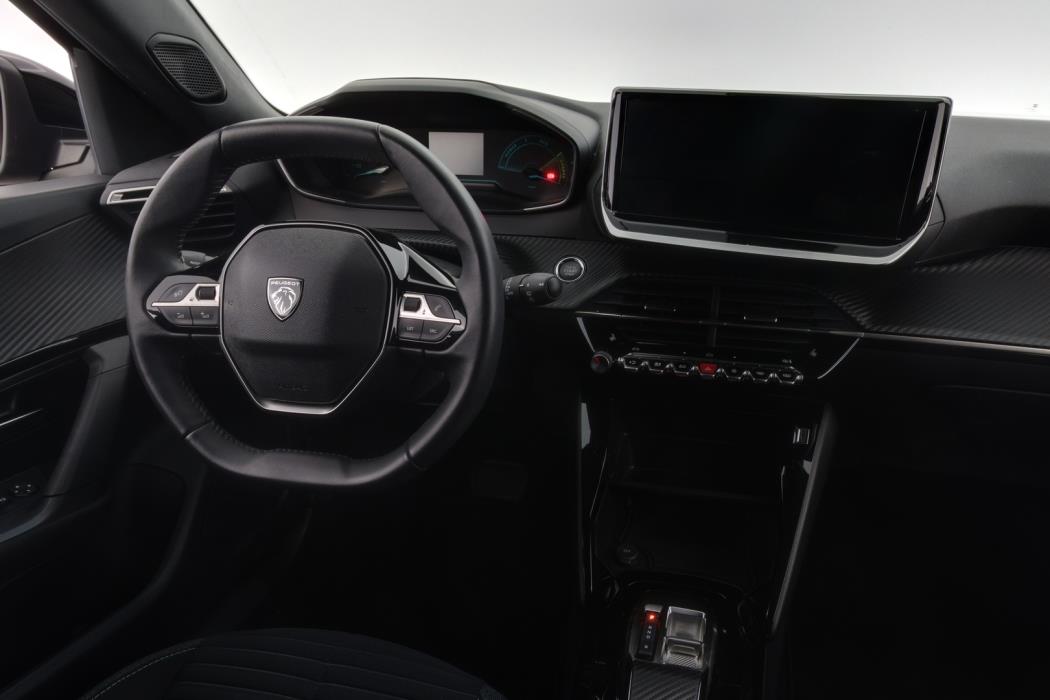 PEUGEOT e-2008 2024