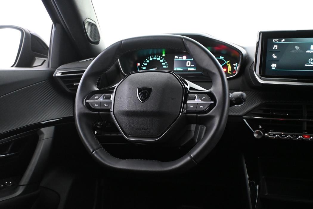 PEUGEOT e-2008 2024