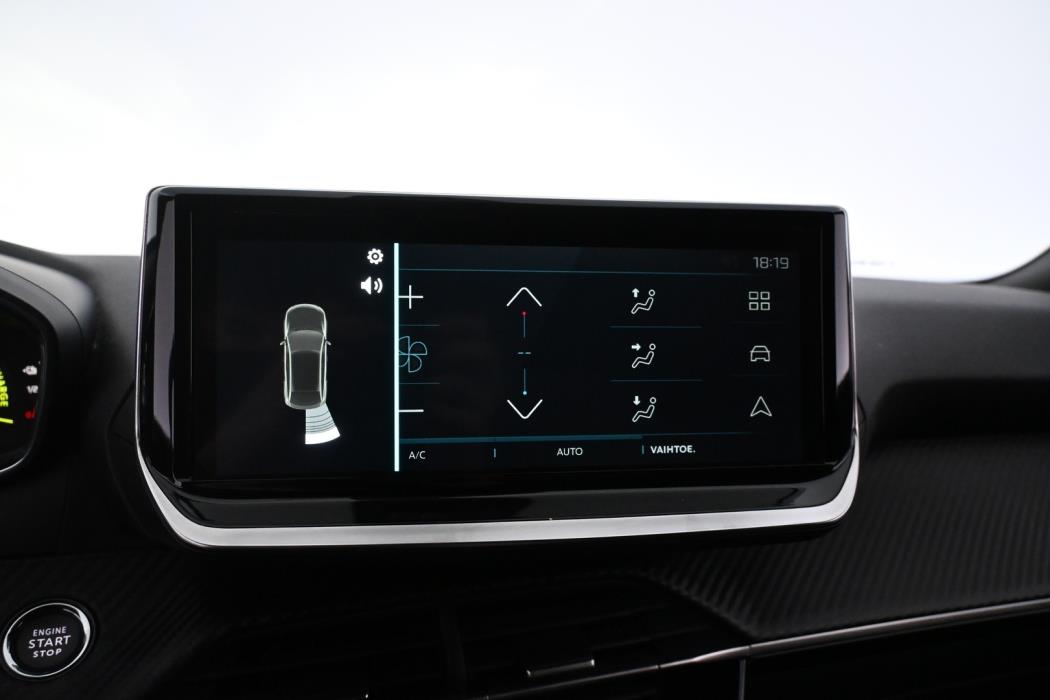PEUGEOT e-2008 2024